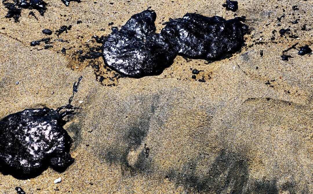 ‘Plastitar’ Is the Unholy Spawn of Oil Spills and Microplastics